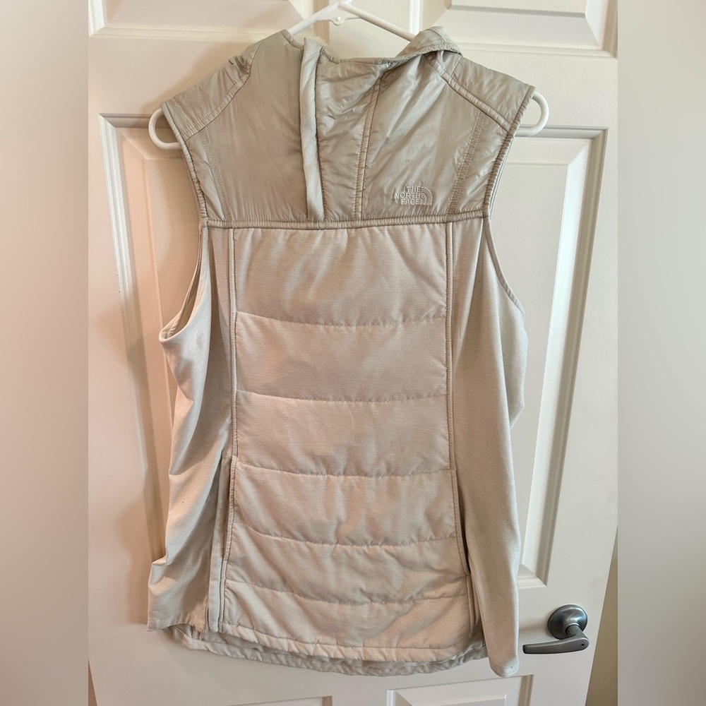 North Face Women’s Pull Over Vest Large